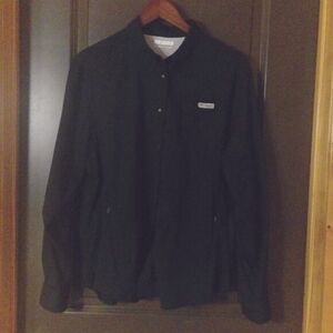 Women's Columbia Tamiami II Snap Front Long Sleeve Shirt in Black